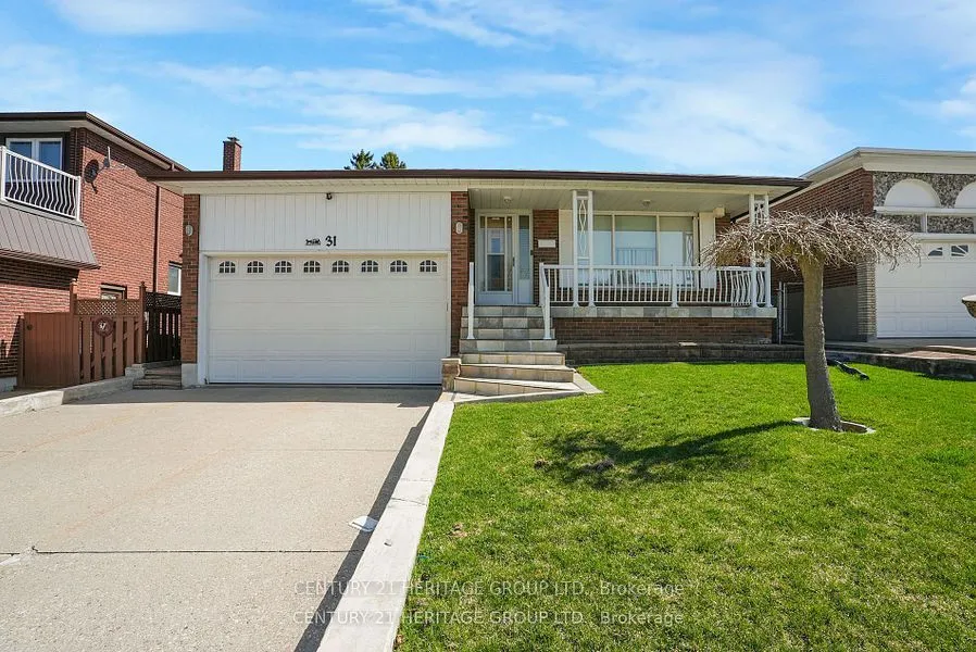 31 Scarden Avenue, ON M1T 1V8