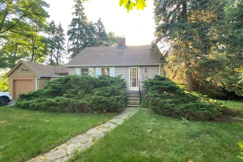 21 Faircroft Boulevard, ON M1M 2W9