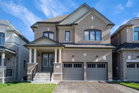 11 Northrop Avenue, ON L1B 0W6