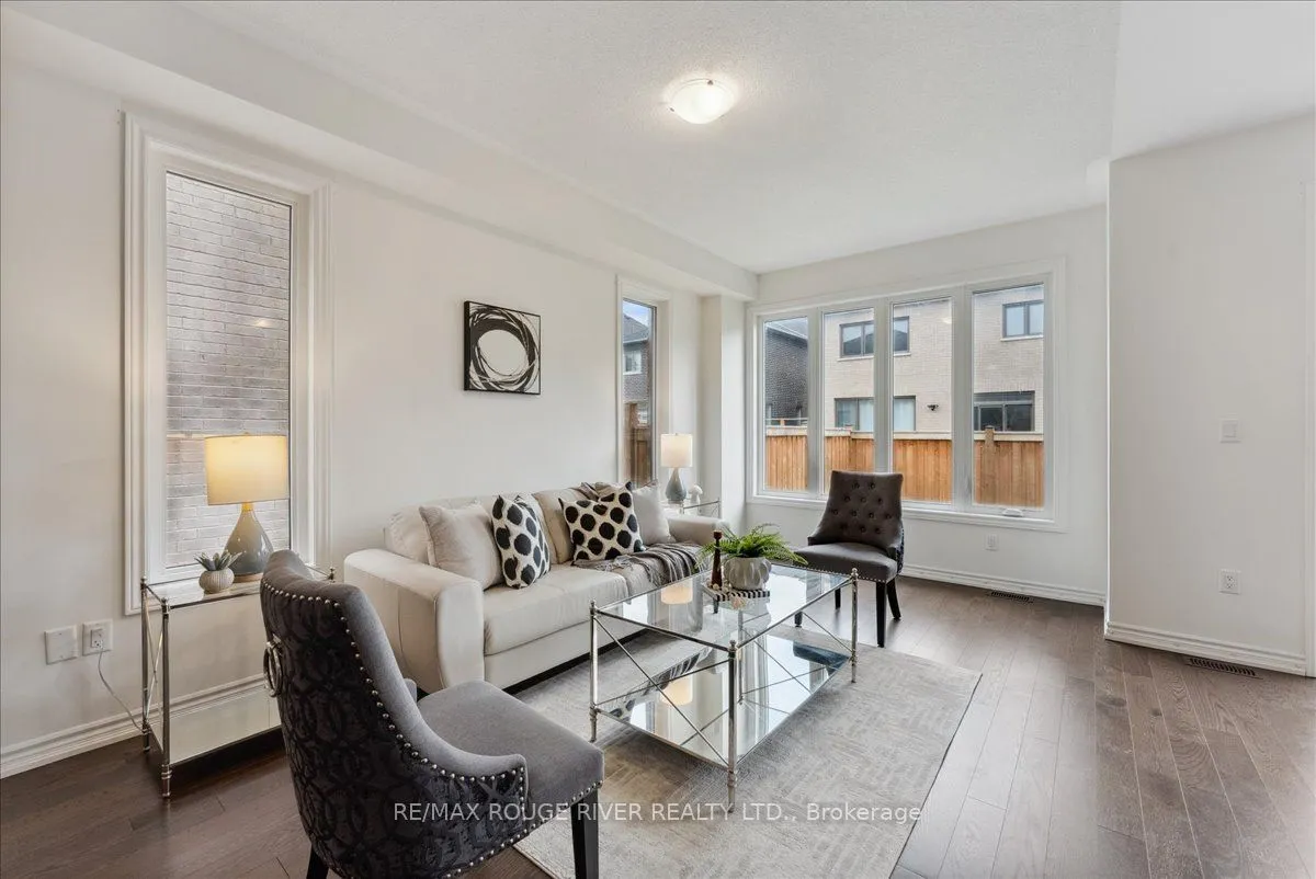 122 Laing Drive, ON L1P 0N5