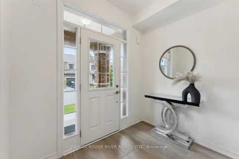122 Laing Drive, ON L1P 0N5