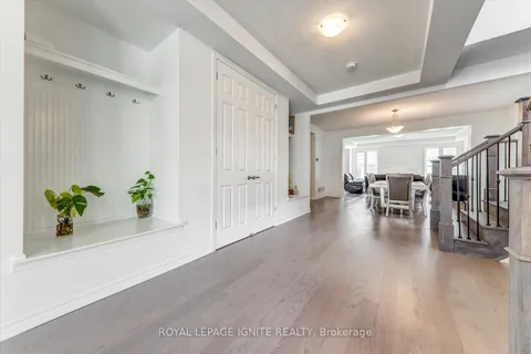 1421 Swallowtail Lane, ON L1X 0N8