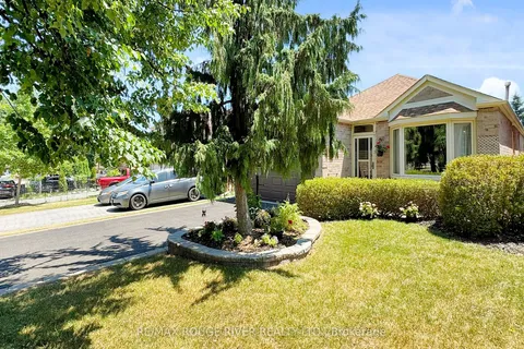 1009 Maury Crescent, ON L1X 1P7