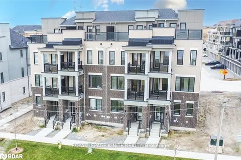 807 Port Darlington Road, ON L1C 7G4