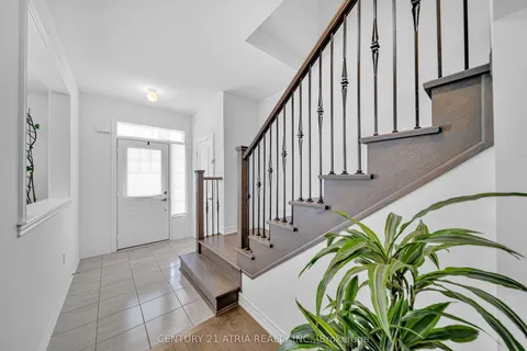 153 Coronation Road, ON L1P 0H5