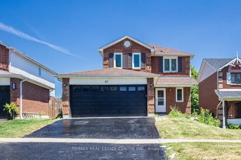 27 Rickaby Street, ON L1C 4X7