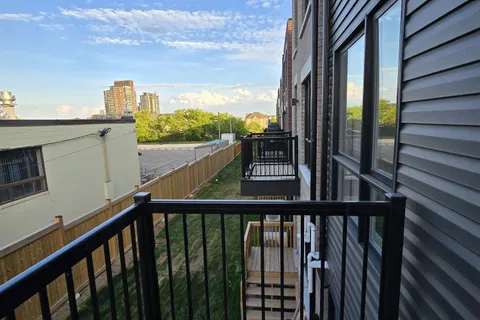 9 Pegler Street, ON L1S 7M3