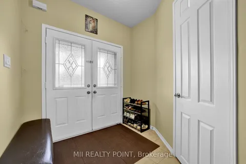 29 O'shea Crescent, ON L1T 4W7