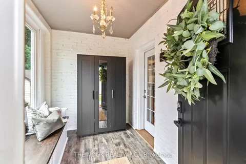 531 Simcoe Street, ON L1G 4V1