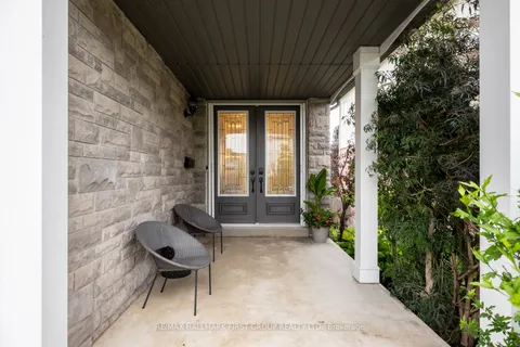 39 Baxter Street, ON L1C 5P9