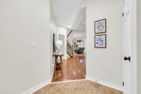39 Baxter Street, ON L1C 5P9