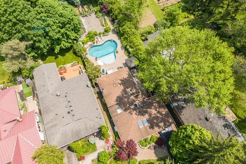 1425 Old Forest Road, ON L1V 1N8