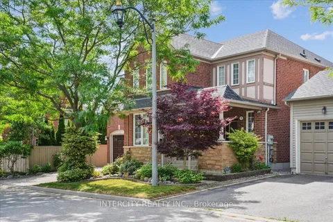 7 Butterworth Drive, ON L1T 4W8