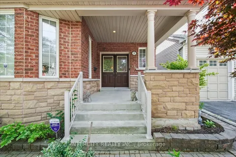 7 Butterworth Drive, ON L1T 4W8