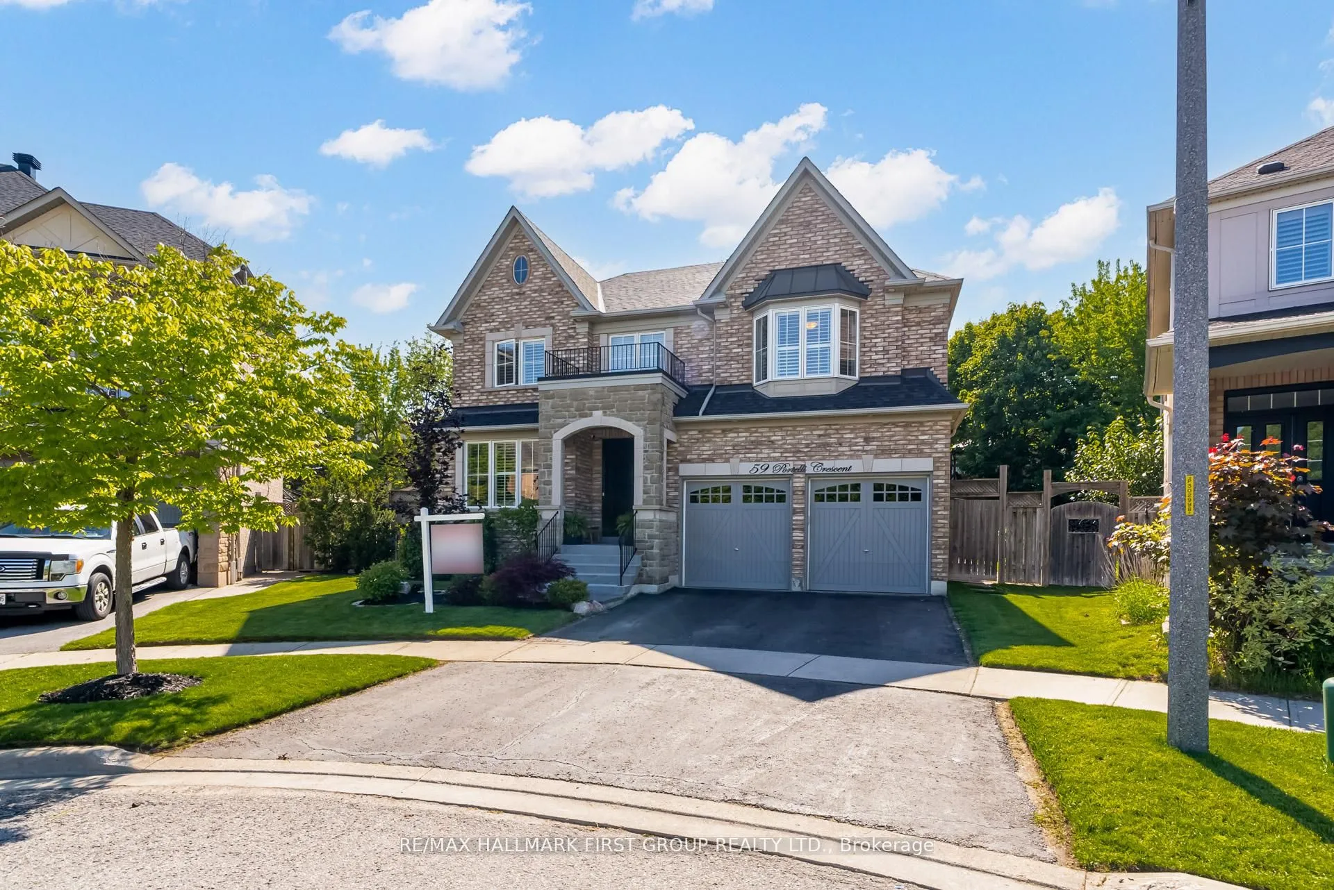 59 Portelli Crescent, ON L1Z 0C4