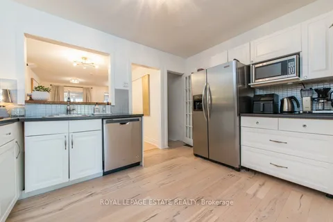 2311 Gerrard Street, ON M4E 2E5