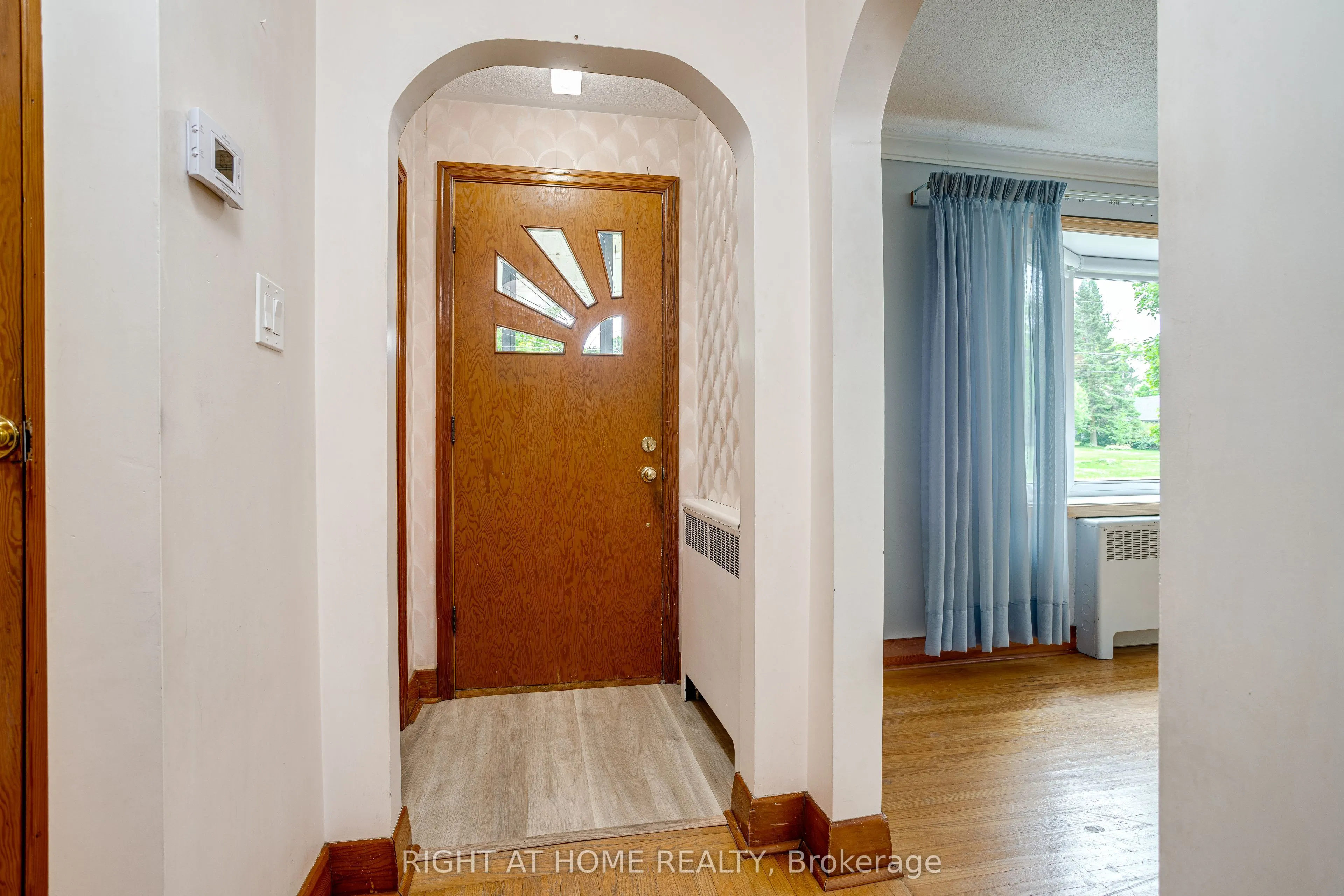 100 Union Avenue, ON L9L 1E6