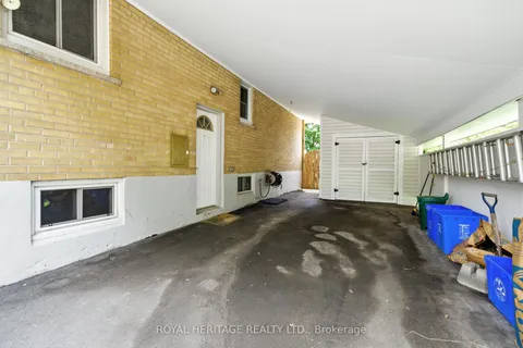 703 Newman Crescent, ON L1N 1M7