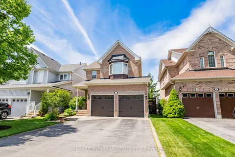 6 Penhurst Drive, ON L1M 2C8