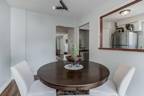 117 Ormond Drive, ON L1G 6T3