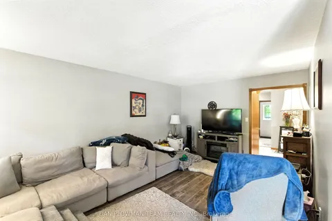 263 Overbank Drive, ON L1J 7X1