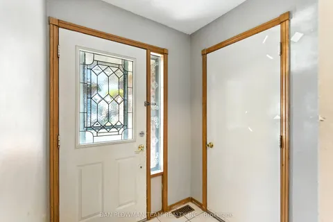 263 Overbank Drive, ON L1J 7X1