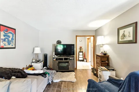 263 Overbank Drive, ON L1J 7X1