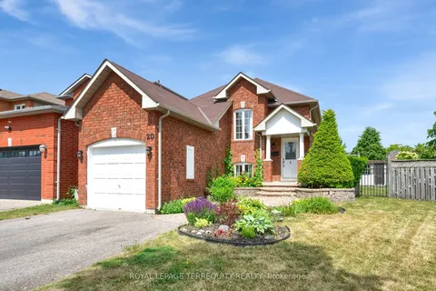20 Abernethy Crescent, ON L1C 4Z1