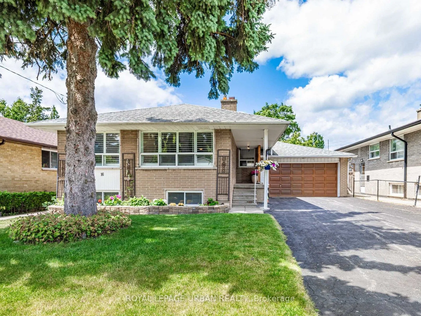 16 Mozart Avenue, ON M1K 2V9