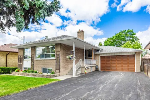 16 Mozart Avenue, ON M1K 2V9