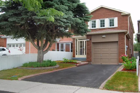 113 Mammoth Hall Trail, ON M1B 1P8