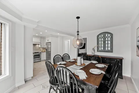 104 Apple Blossom Boulevard, ON L1C 4T7