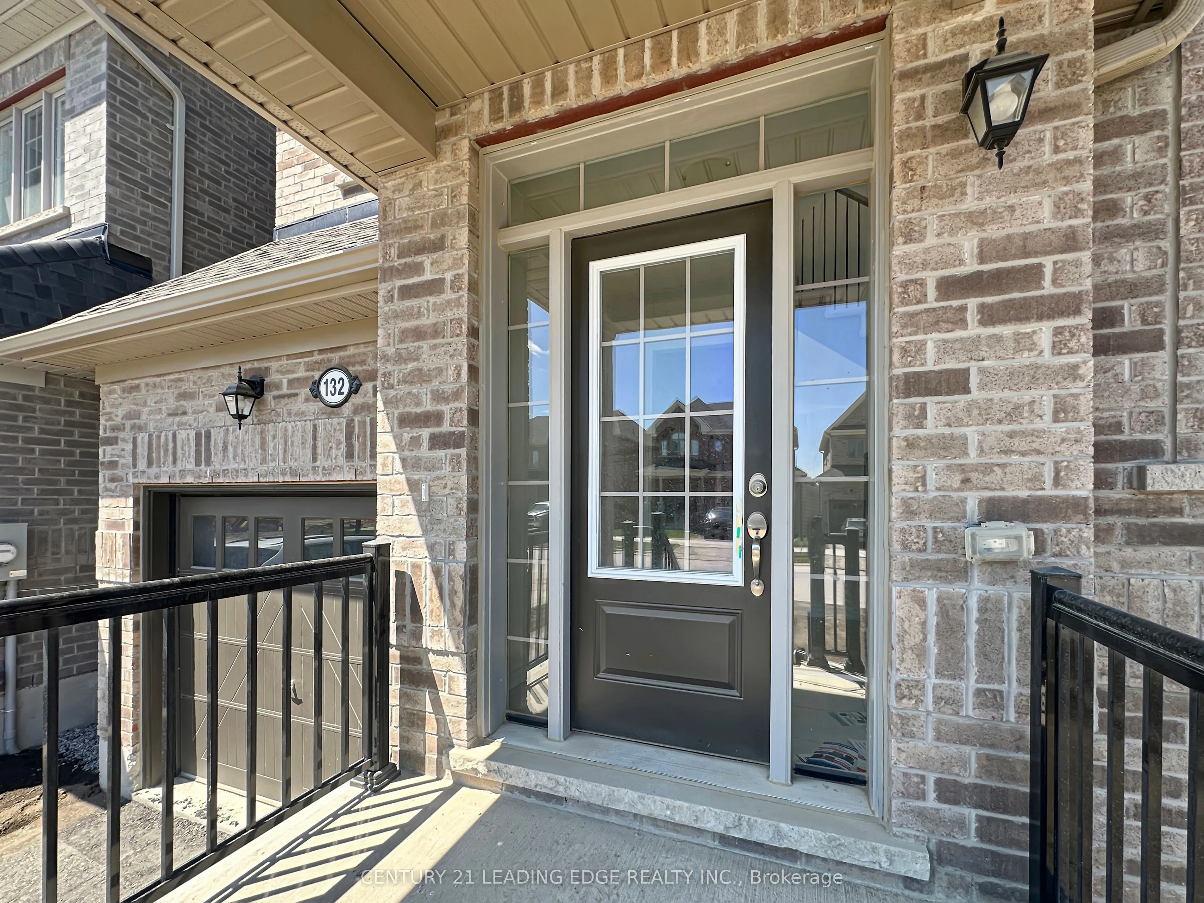 132 Robin Trail, ON L9L 1B3