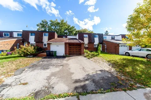 5 Wiggens Court, ON M1B 1K3