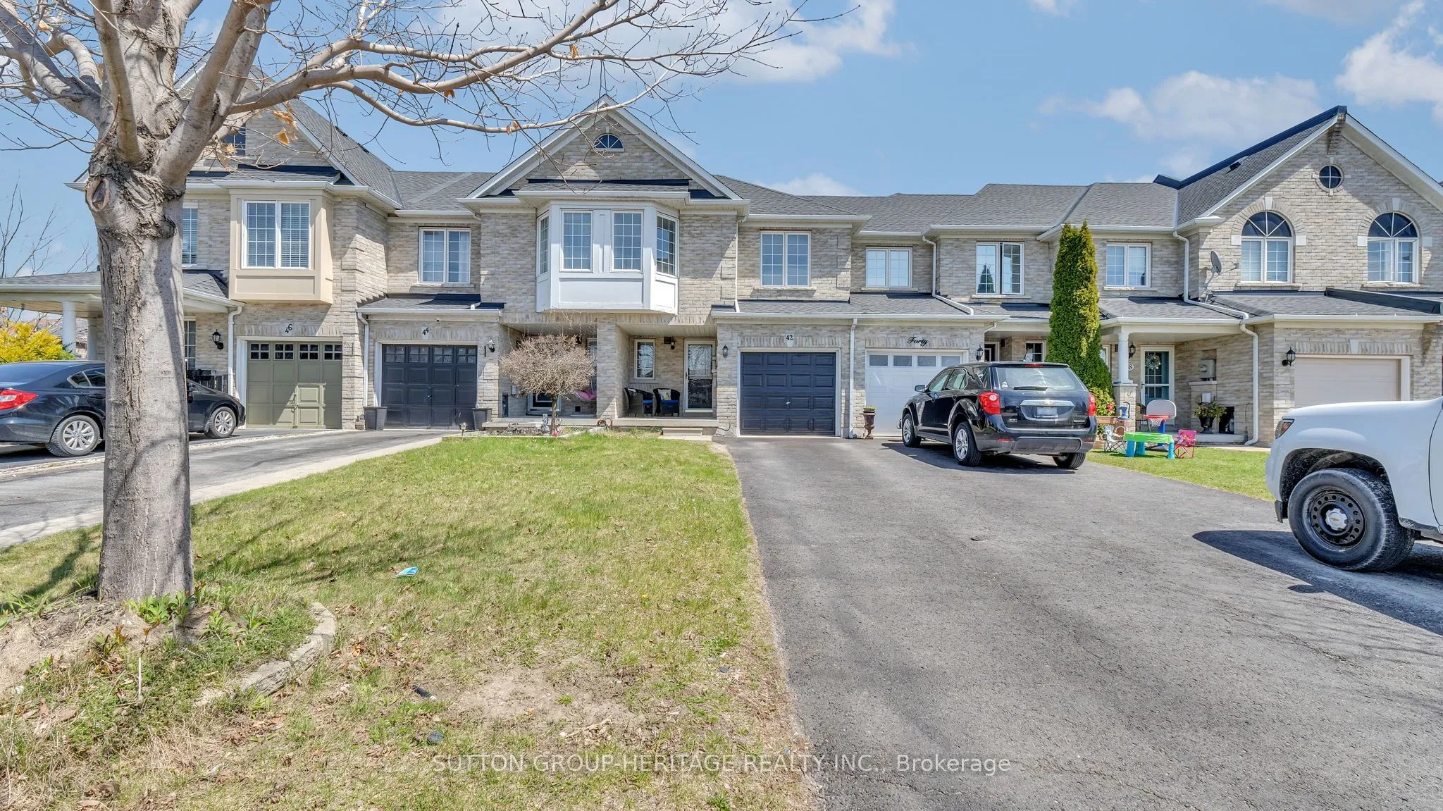 42 Odessa Crescent, ON L1R 3N9