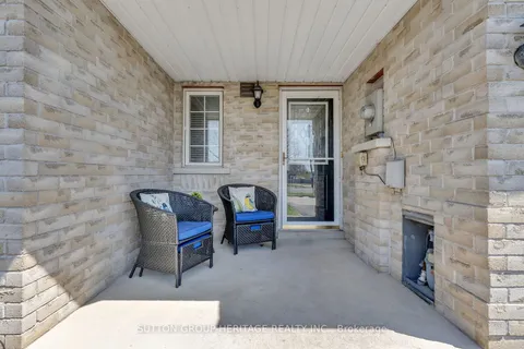 42 Odessa Crescent, ON L1R 3N9
