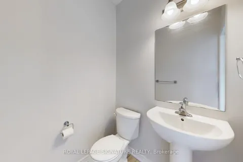 62 Moses Crescent, ON L1C 0T8