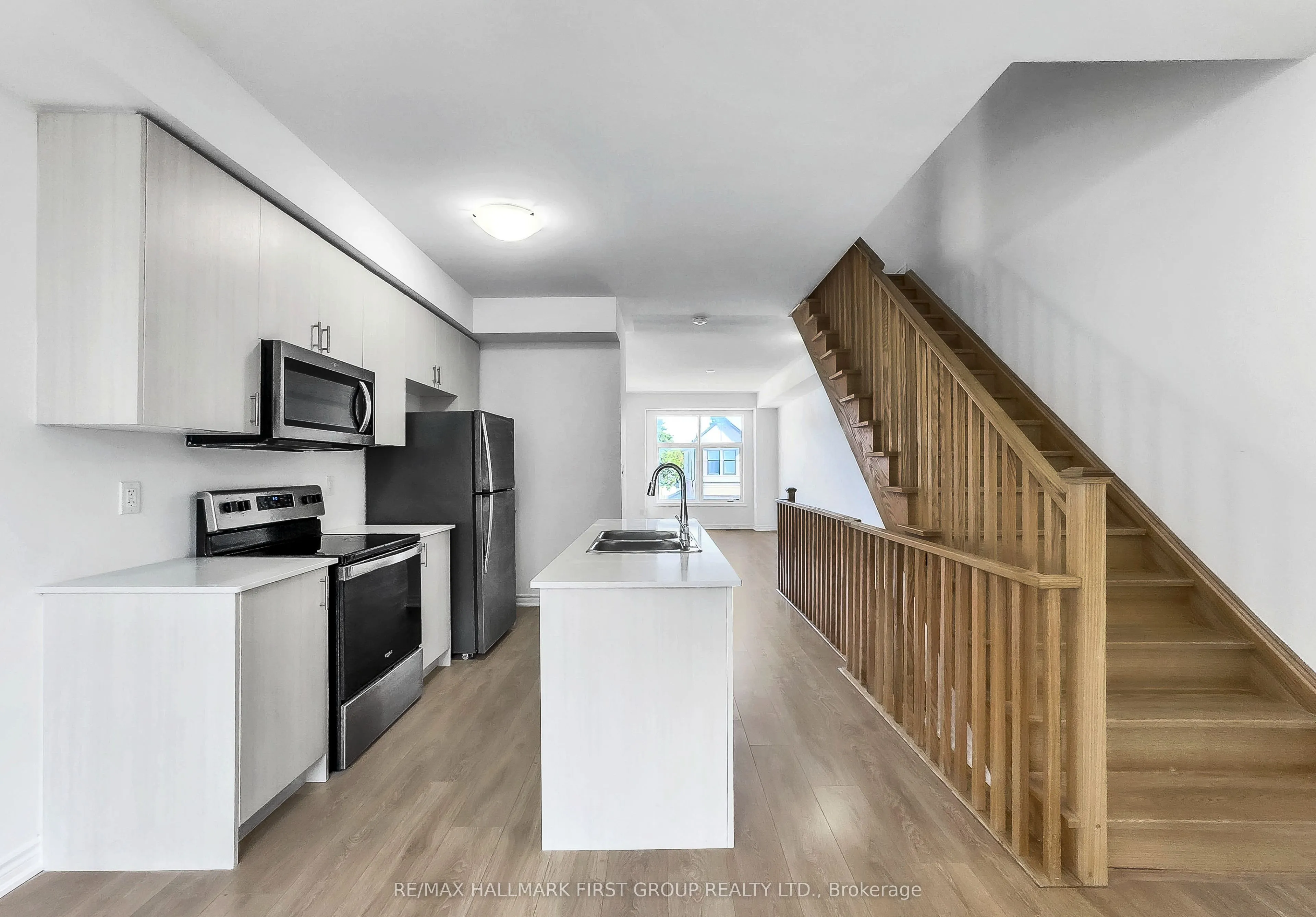 347 Okanagan Path, ON L1H 0A7