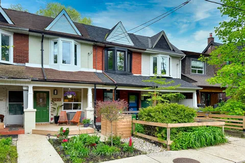 292 Highfield Road, ON M4L 2V5