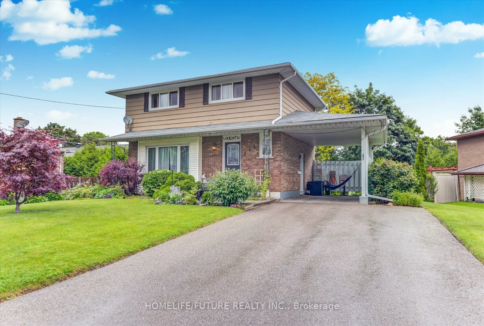 515 Harwood Drive, ON L1G 2V2