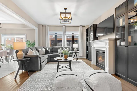 898 Groveland Avenue, ON L1K 0W1