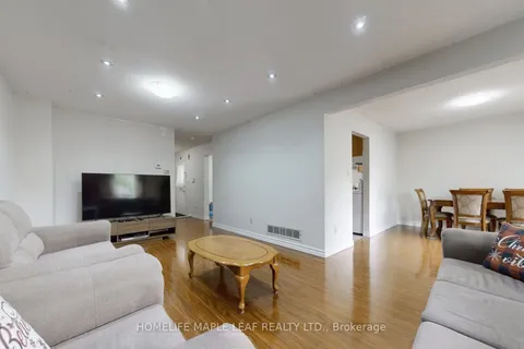 39 Lamay Crescent, ON M1X 1J2