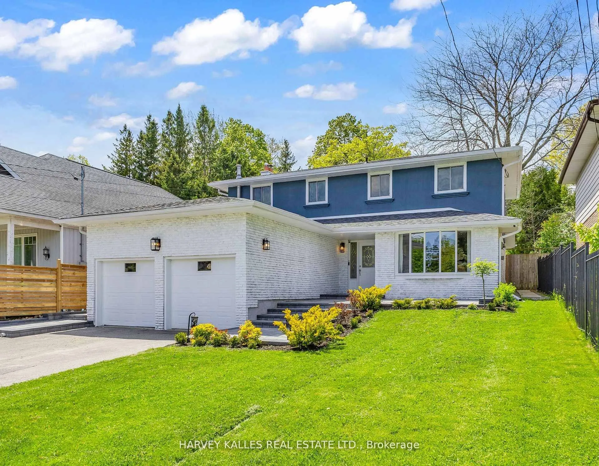 534 Oakwood Drive, ON L1W 2M7