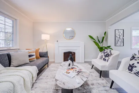 12 Janet Boulevard, ON M1R 1H6
