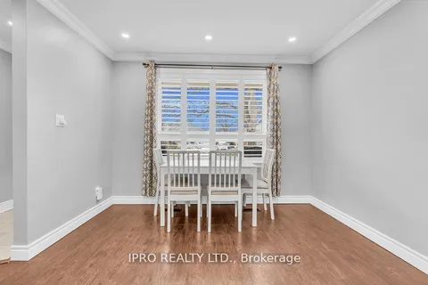 52 Tulloch Drive, ON L1S 2S5