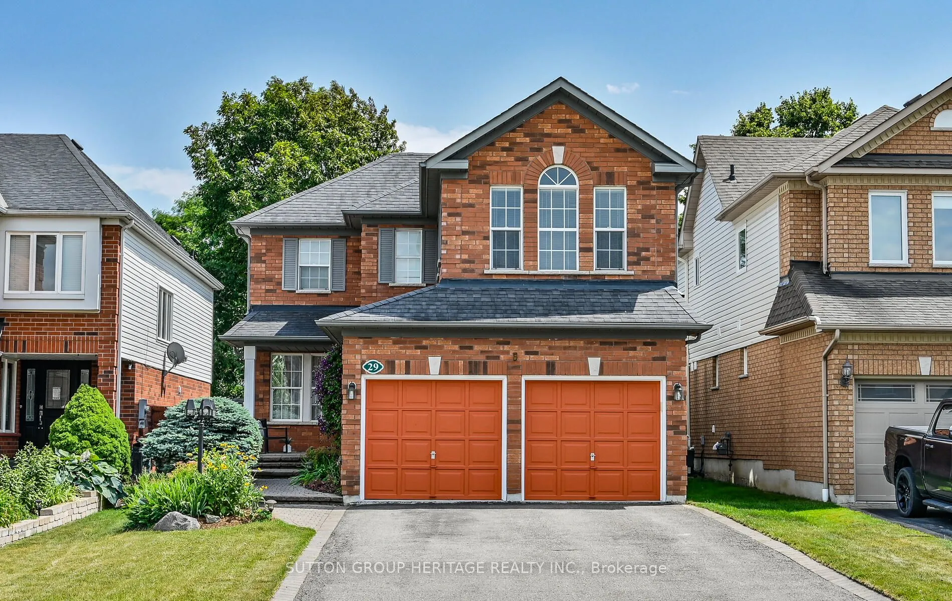 29 Southwell Avenue, ON L1P 1N4