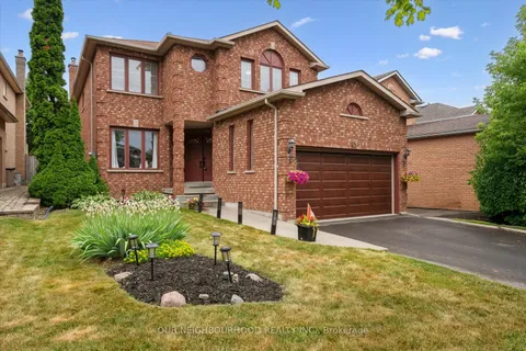 43 Ringwood Drive, ON L1R 1Y7