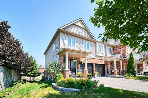26 Lander Crescent, ON L1C 0L4