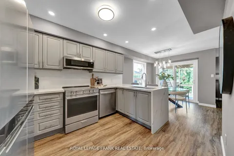 1722 Northfield Avenue, ON L1K 2T6