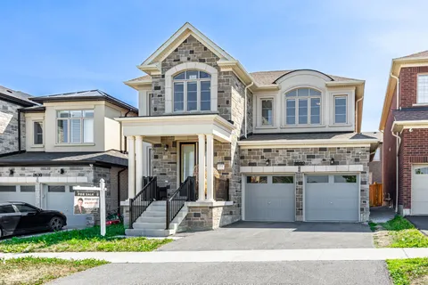 2632 Sapphire Drive, ON L1X 0H3